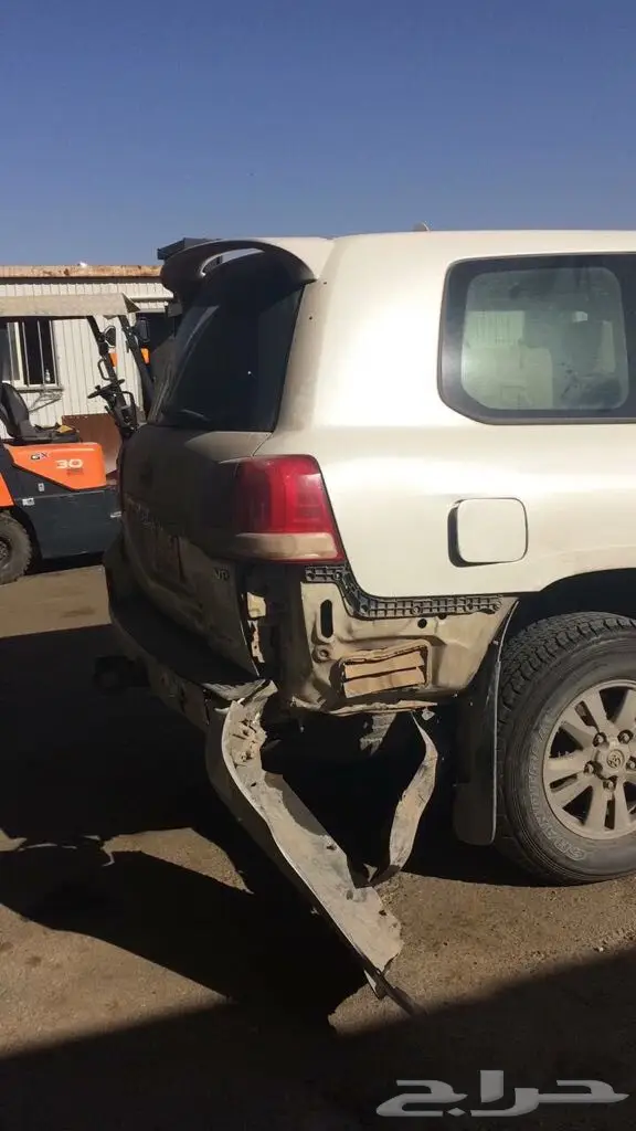 جي اكس 2008  ثمانيه سلندر مصدوم  (image 10)