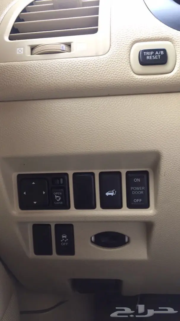 تبديل عفان انفنتي QX70 مقابل لكسوس ES (2013) - فرصة ذهبية! (image 7)