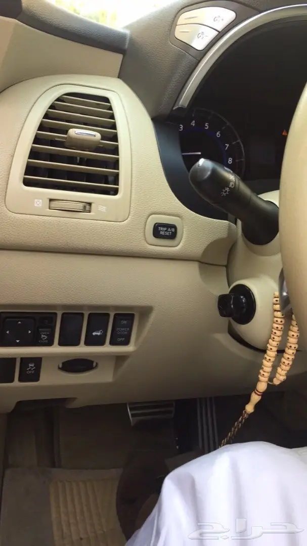 تبديل عفان انفنتي QX70 مقابل لكسوس ES (2013) - فرصة ذهبية! (image 16)