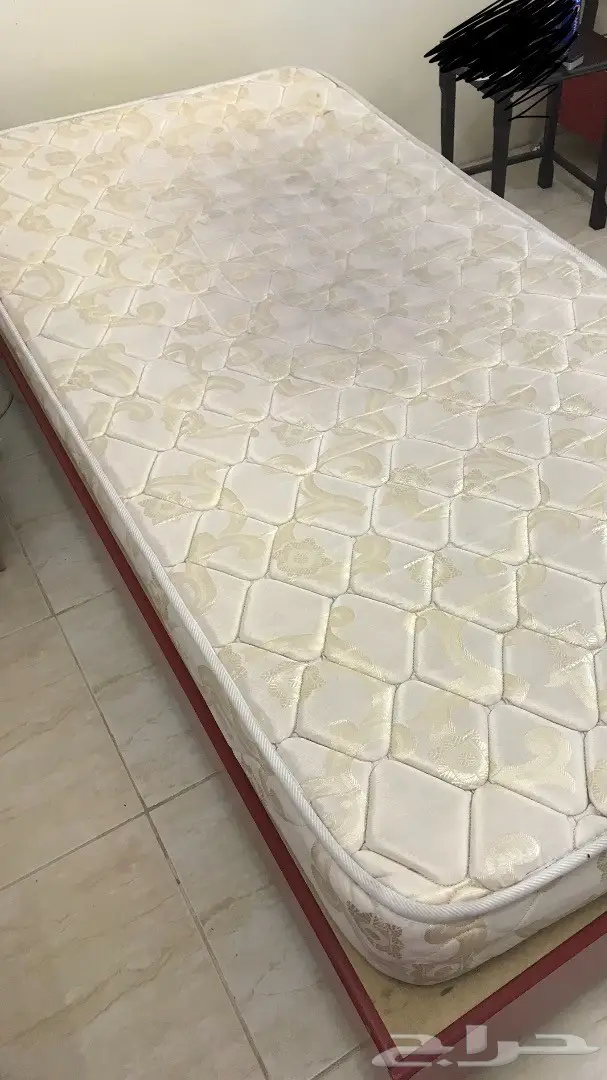 3 اسرة للبيع (image 1)