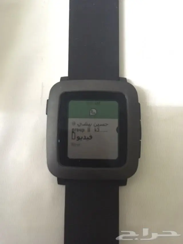 للبيع ساعة pebble time اللون اسود