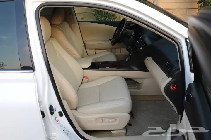 لكزس RX 350 نظيف جدا - موديل 2013 (image 12)