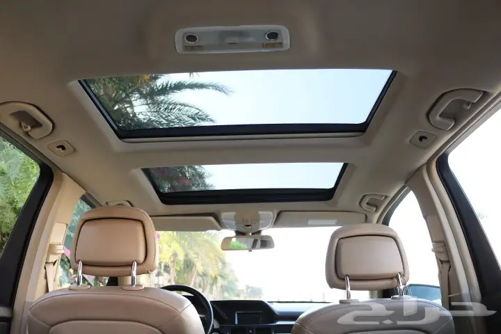 مرسيدس جيب GLK 2011 - بحالة ممتازة! (image 17)