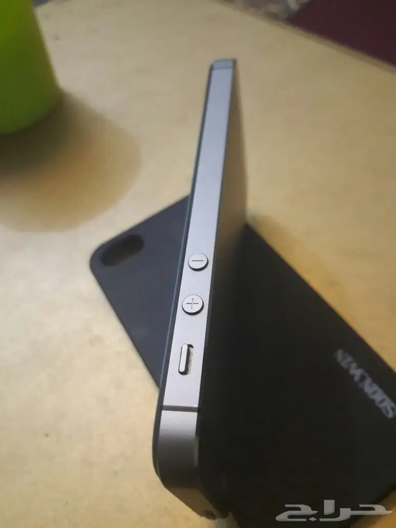 ايفون 5sنظيف   من الدفعه الاولي من اجهزه ابل  (image 2)