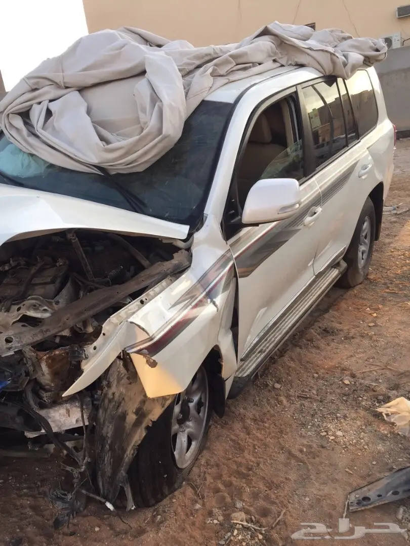 تويوتا لاند كروزر 2016 مصدوم