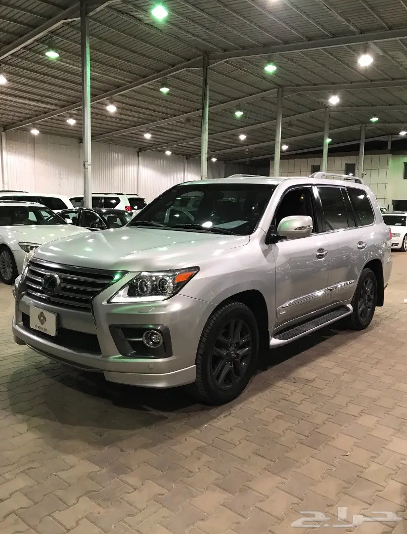 جيب لكزس سبورت 2015 