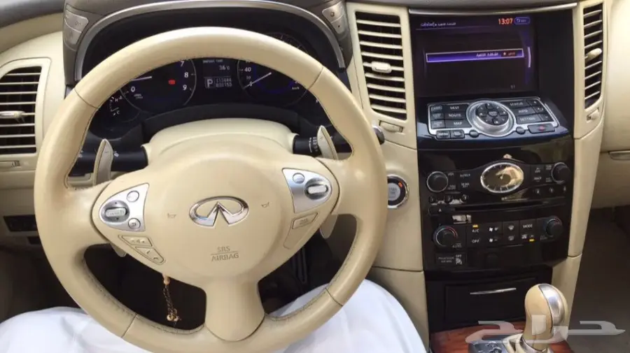 تبديل عفان انفنتي QX70 مقابل لكسوس ES (2013) - فرصة ذهبية! (image 4)