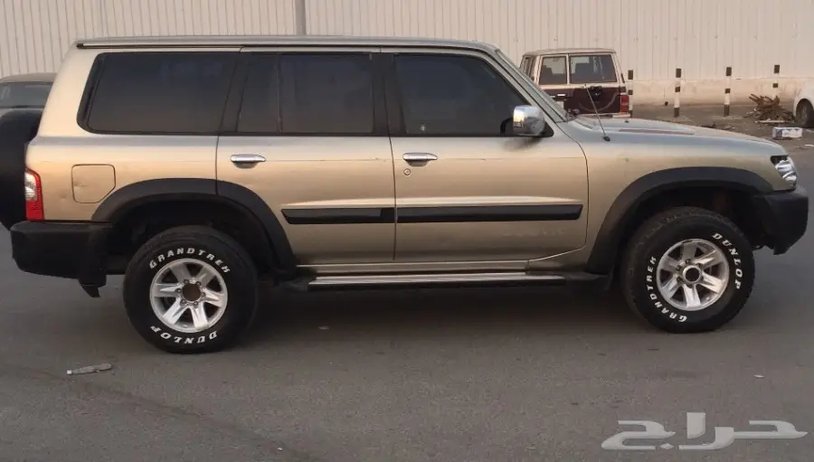 جيب بترول 2004بودي وكاله ونظيف 