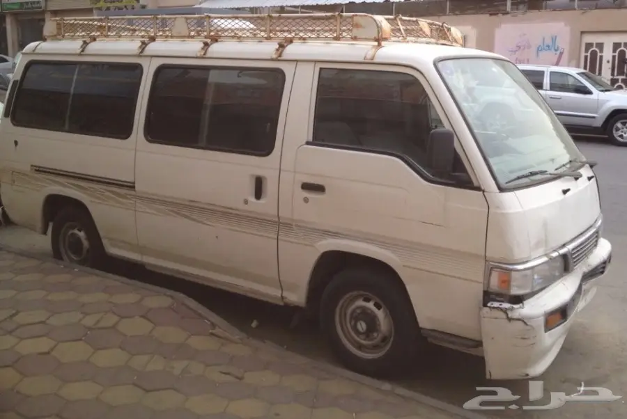 باص نيسان اورفان 2001 للبيع (image 3)