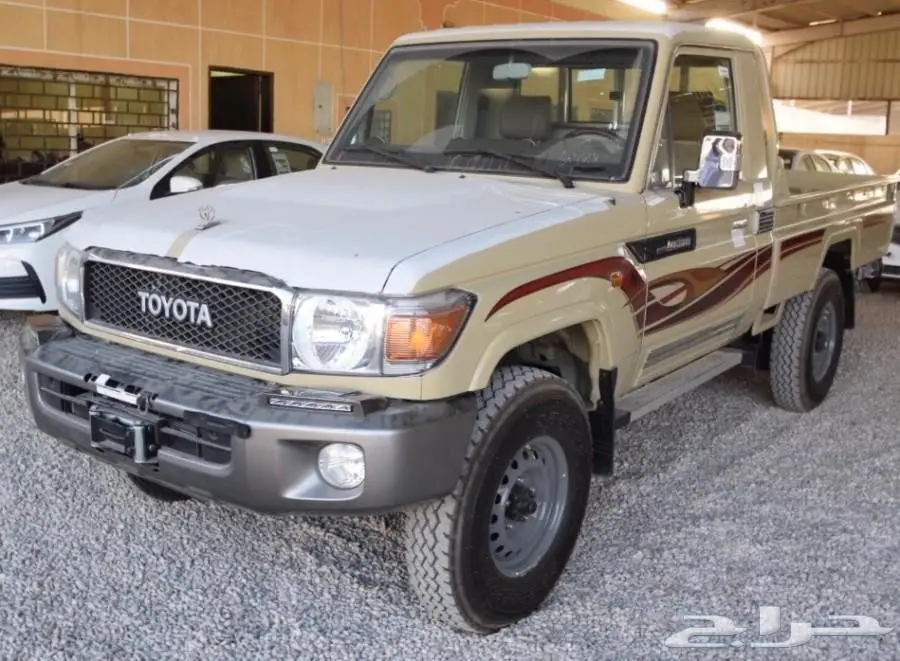 تويوتا شاص فل كامل 2018 ونش دفلوك 11 ريشة (image 2)