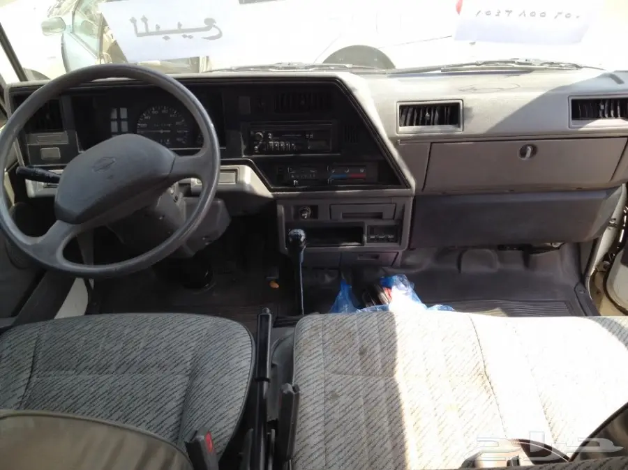 باص نيسان اورفان 2001 للبيع (image 1)