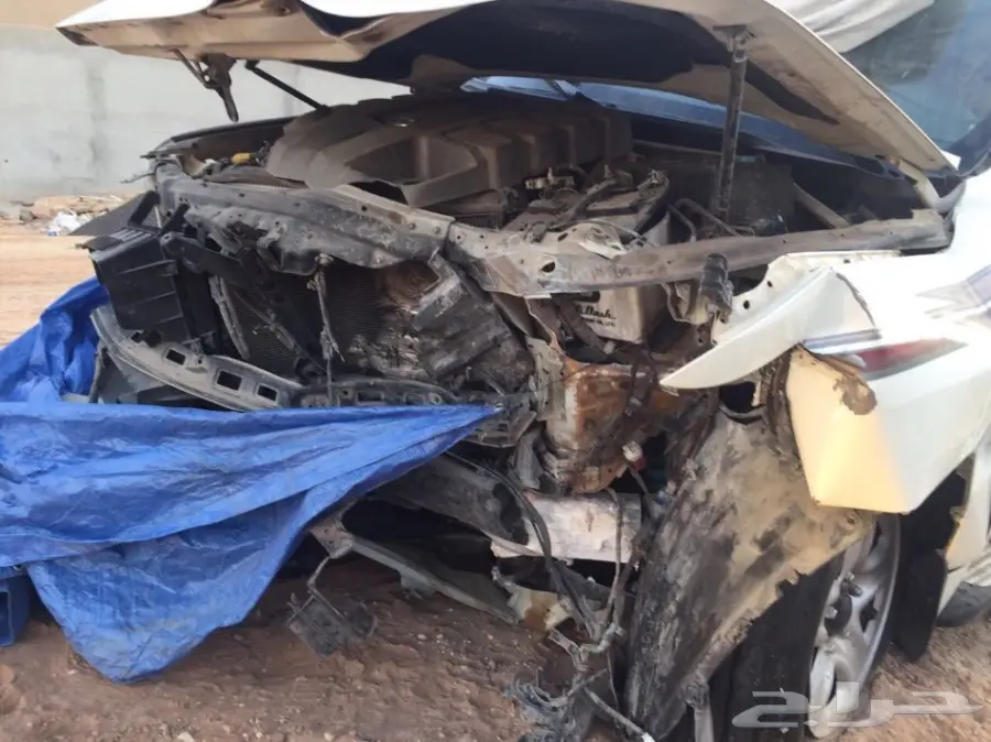 تويوتا لاند كروزر 2016 مصدوم (image 3)