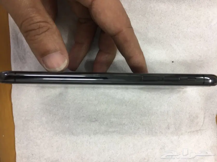 iPhone X  256 GB iPhone 64 GB   (image 2)