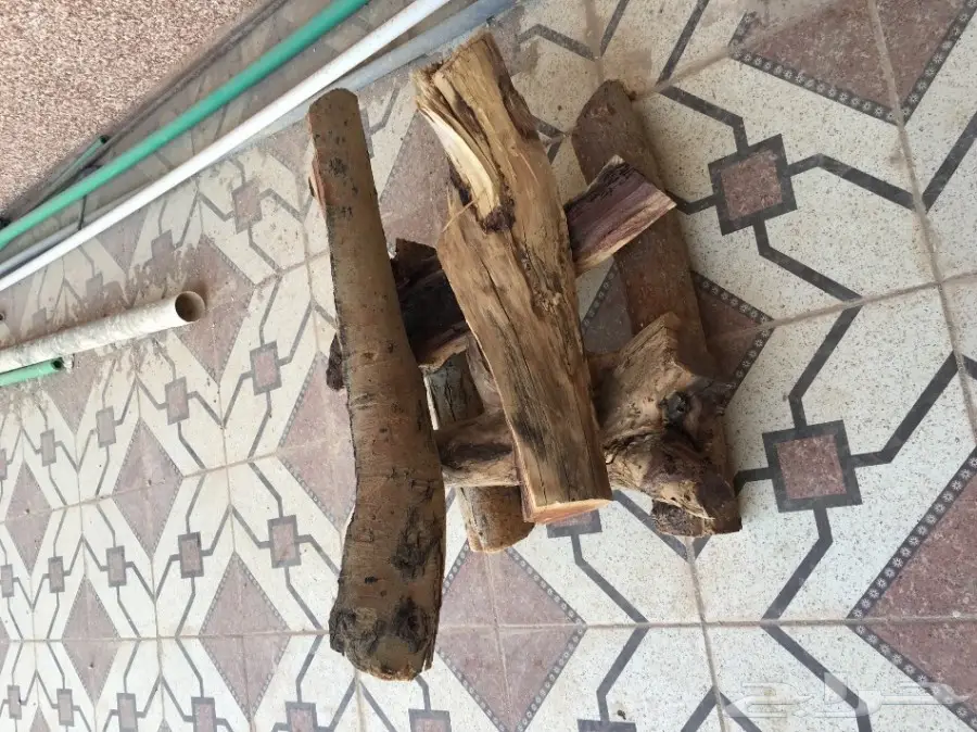 اكوام حطب (image 1)