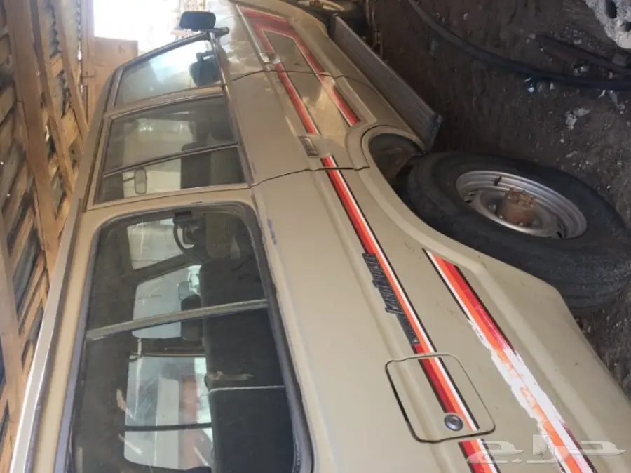 جيب لاندكروزر 1985 بيج صالون