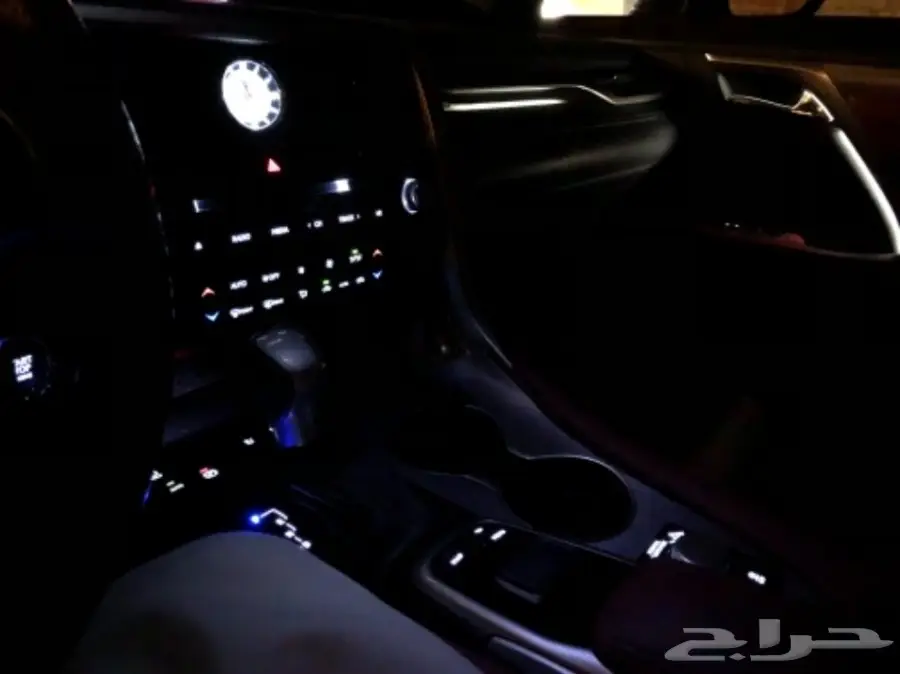 لكزس rx 2016 f sport فل كامل  (image 12)