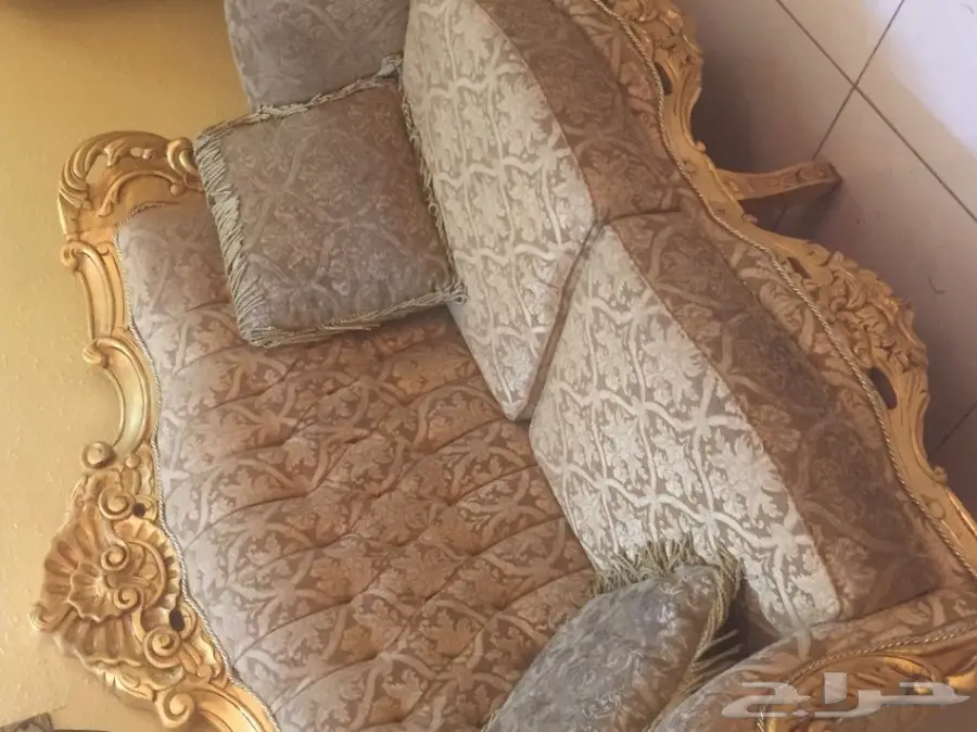 كنب ملكي للبيع  (image 2)