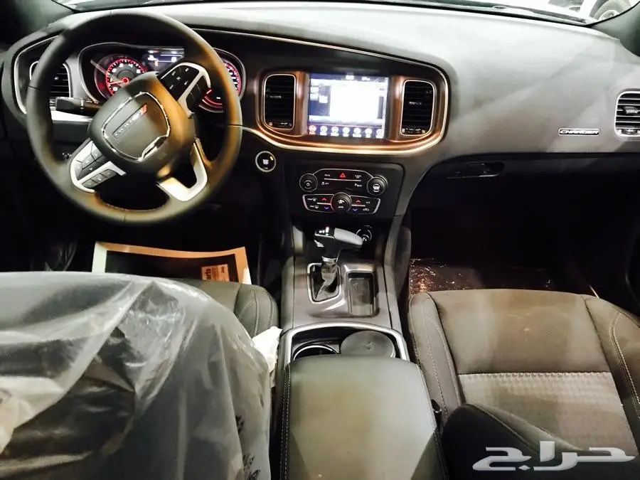 تشارجر - SXT 2 - فتحه شاشه - 2018 - سعودي (image 4)