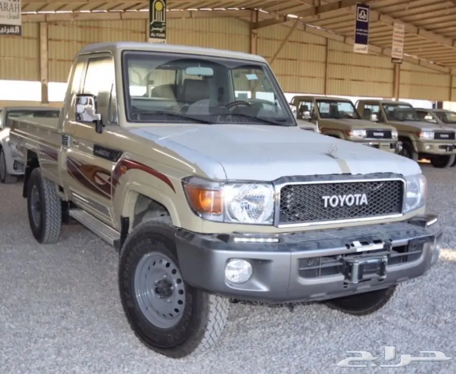 تويوتا شاص فل كامل 2018 ونش دفلوك 11 ريشة (image 1)