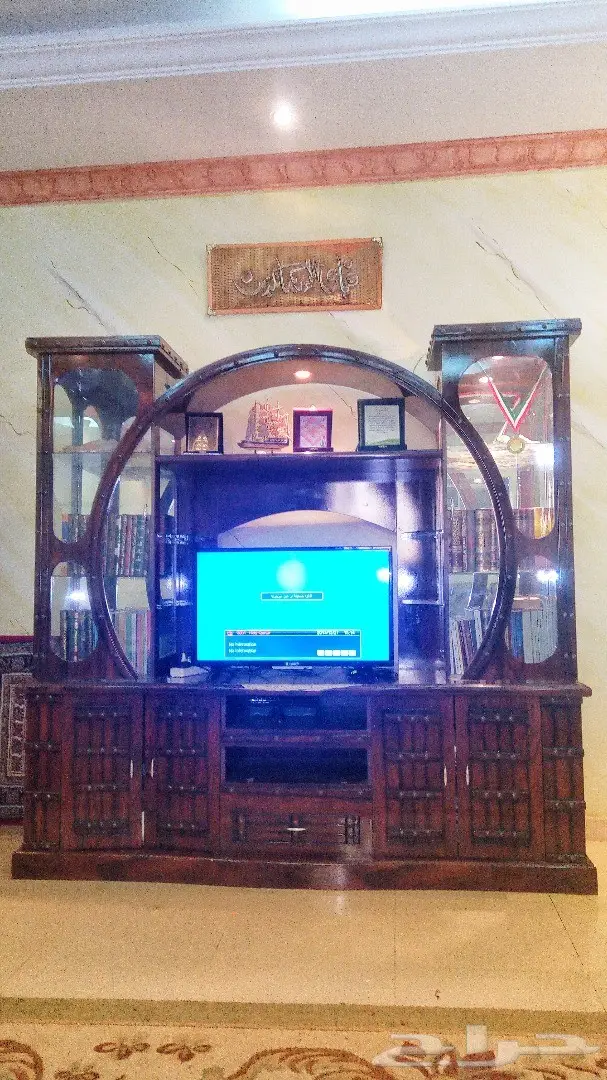 مكتبه للبيع