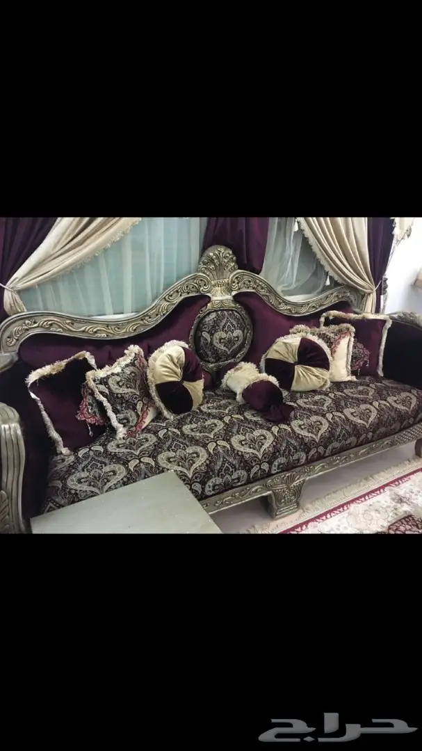 كنب ملكي فخم للبيع بحالة ممتازة (image 1)