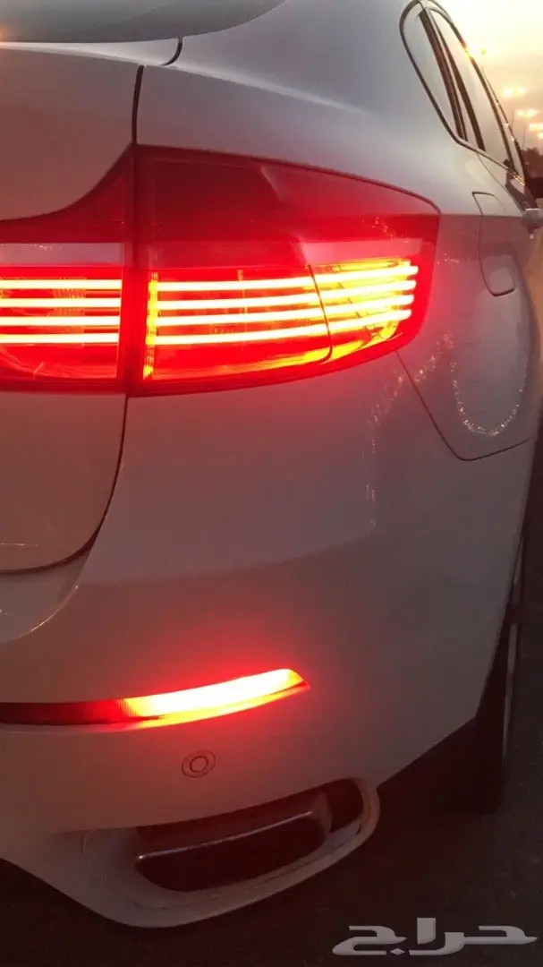 للبيع جيب 8 سلندر BMW X6 توين تيربو (image 1)