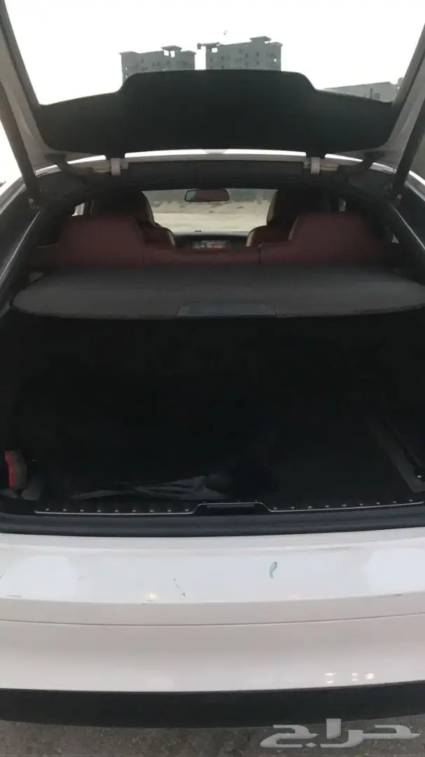للبيع جيب 8 سلندر BMW X6 توين تيربو (image 10)