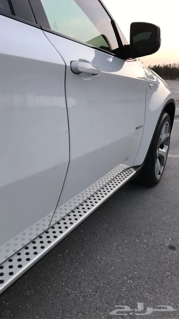 للبيع جيب 8 سلندر BMW X6 توين تيربو (image 11)