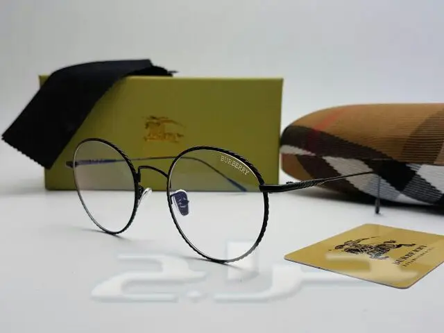 نظارات طبيه و شمسيه درجه اولى بأقل الأسعار  (image 118)