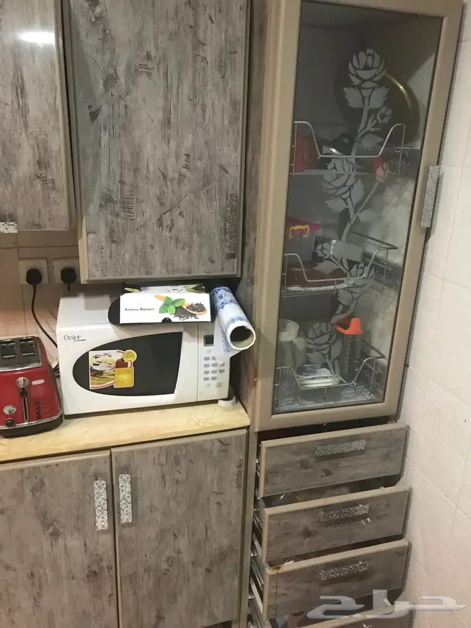 مطبخ الامونتال شبه جديد للبيع (image 1)