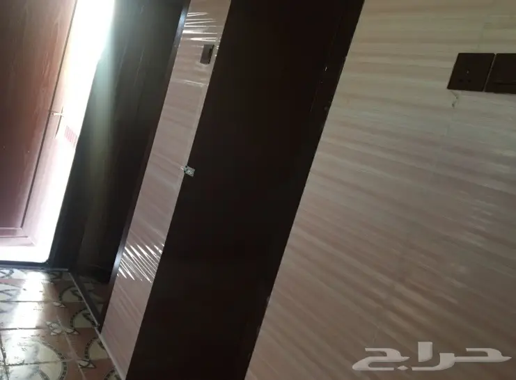 للبيع غرفه شرايح جديده الطول 13 متر (image 8)