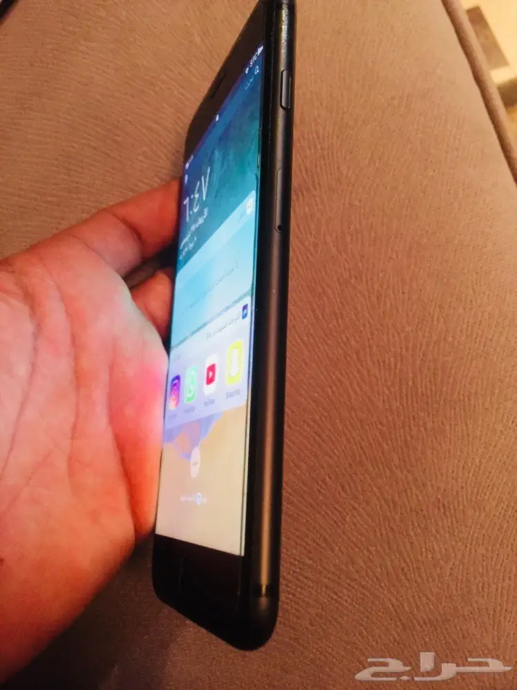 ايفون 8 بلص للبيع نظيف جدا  (image 1)