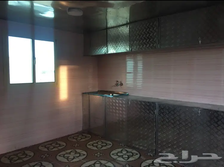 للبيع غرفه شرايح جديده الطول 13 متر (image 9)