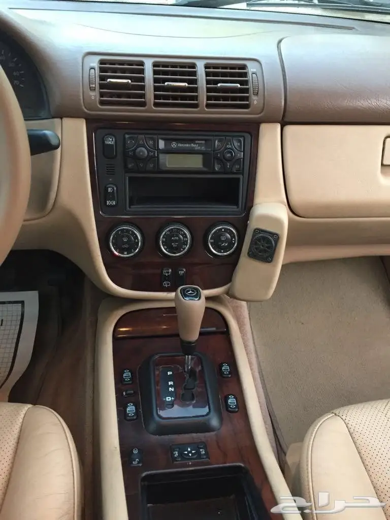 لعشاق جيب المرسيدس ML320 نظيف (image 5)