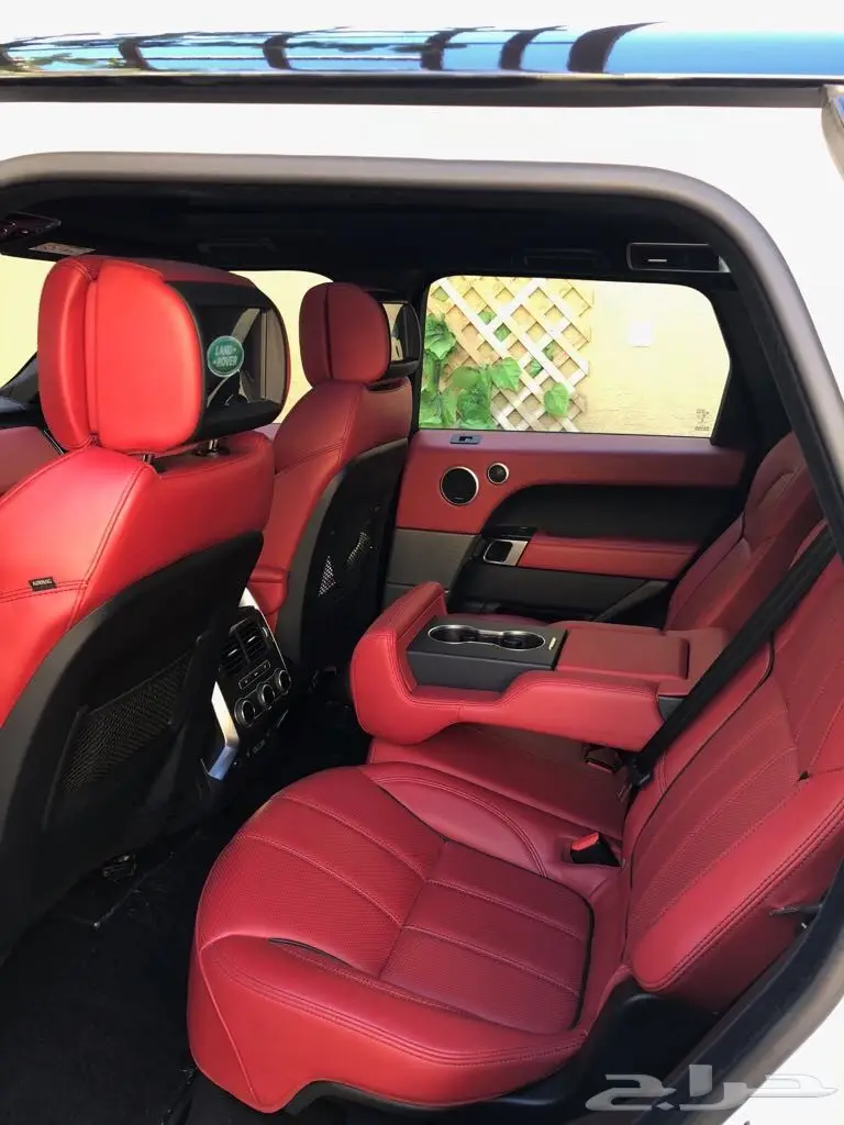 رنج روفر سبوت 2017 - HSE ديناميك - فل كامل - قمة (image 4)