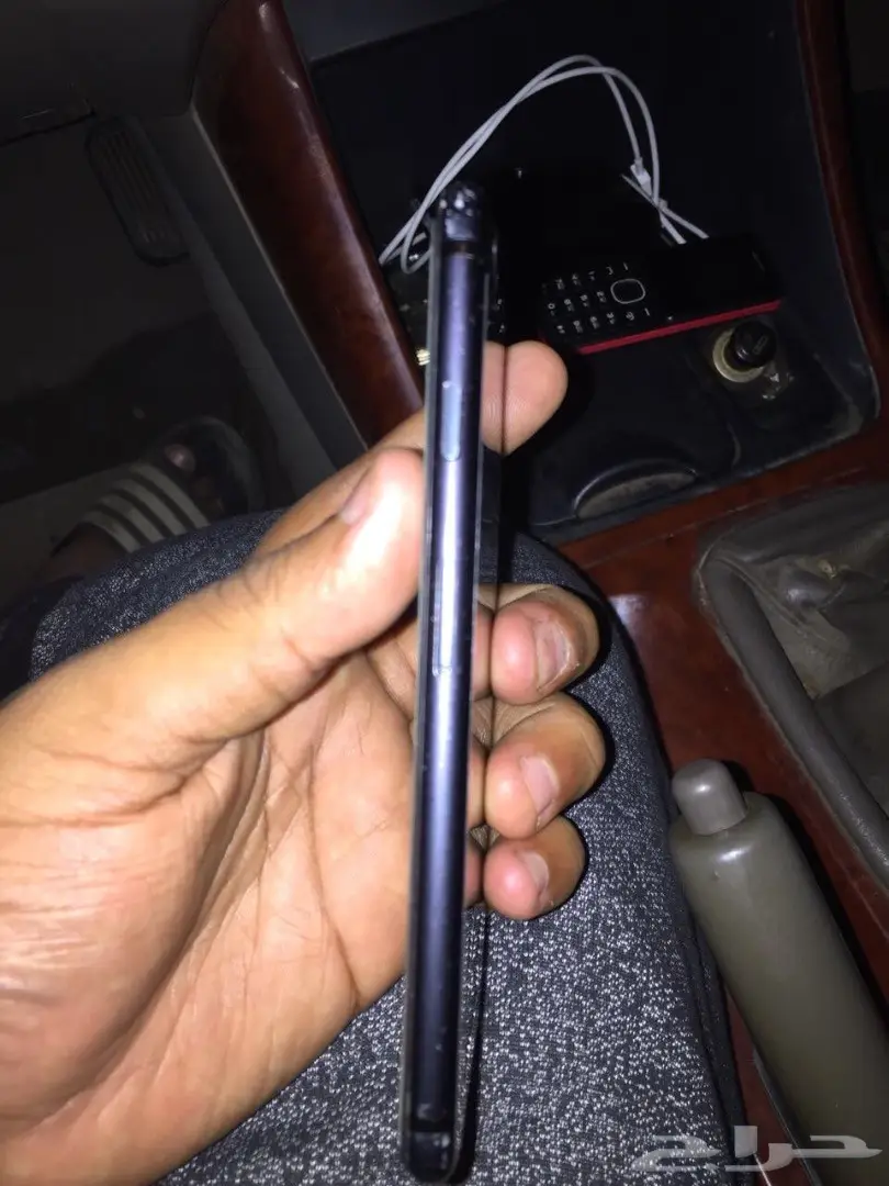 ايفون 7 اسود (32جيجا) (image 1)