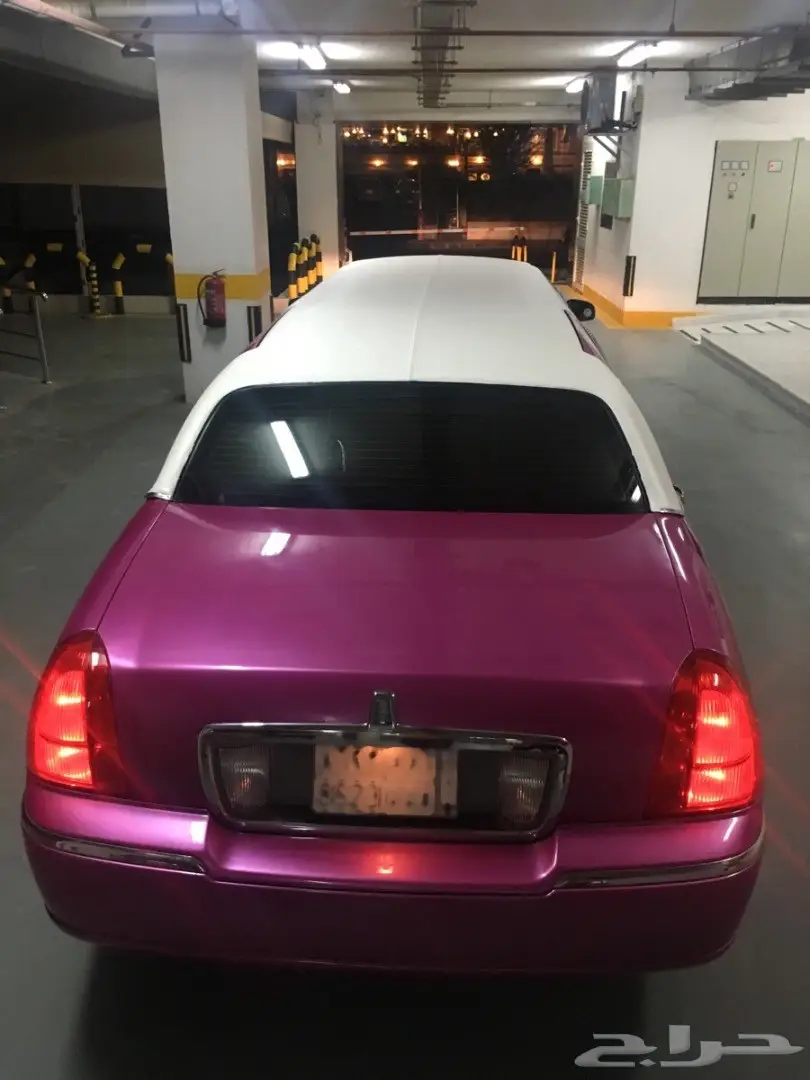 للبيع لنكولن ستريتش ليموزين جديد وكالة  (image 11)