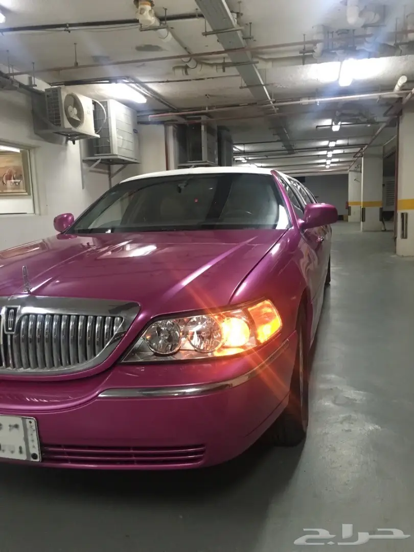 للبيع لنكولن ستريتش ليموزين جديد وكالة  (image 12)