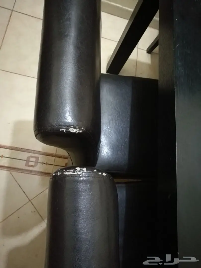 طاولة طعام للبيع  (image 3)