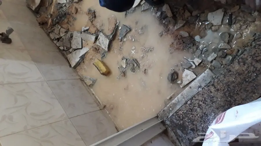 كشف تسربات المياه وصيانة شبكات المياه