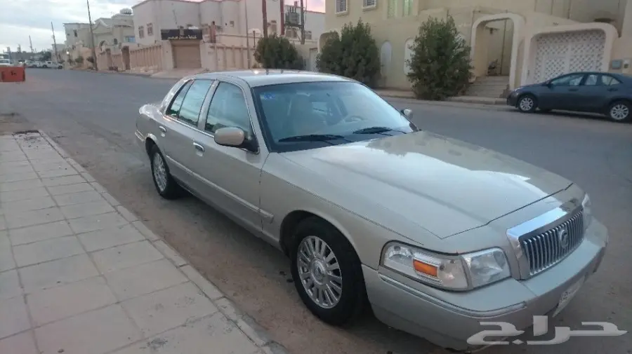 فورد ماركيز 2006 امريكي