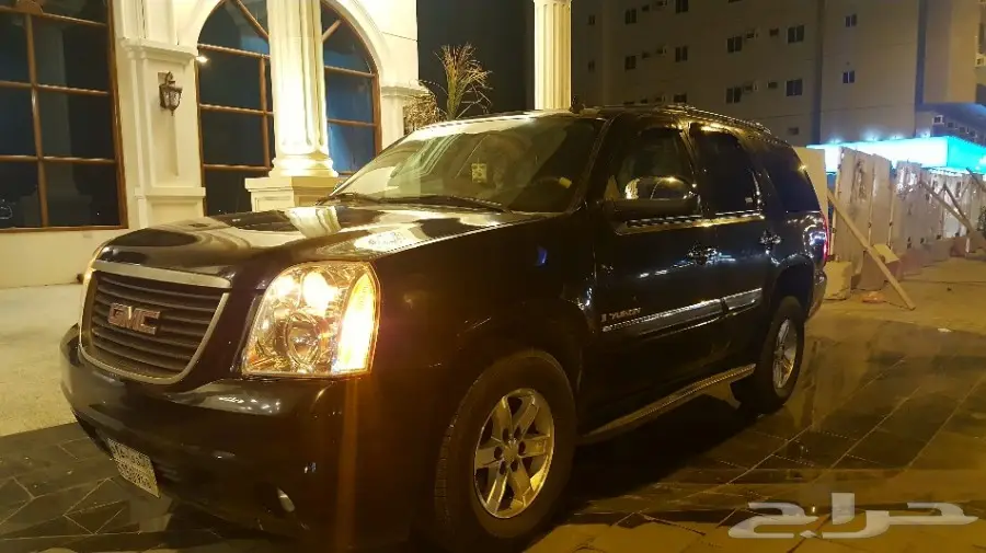 يوكن جمس 2007 - لون أسود ملكي - فرصة لا تُفوّت!