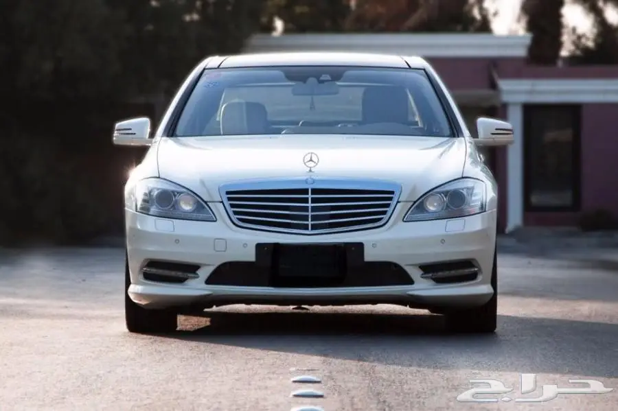 مطلبوب مرسيدس اس 500 من مديل. 2010 الى 2012.