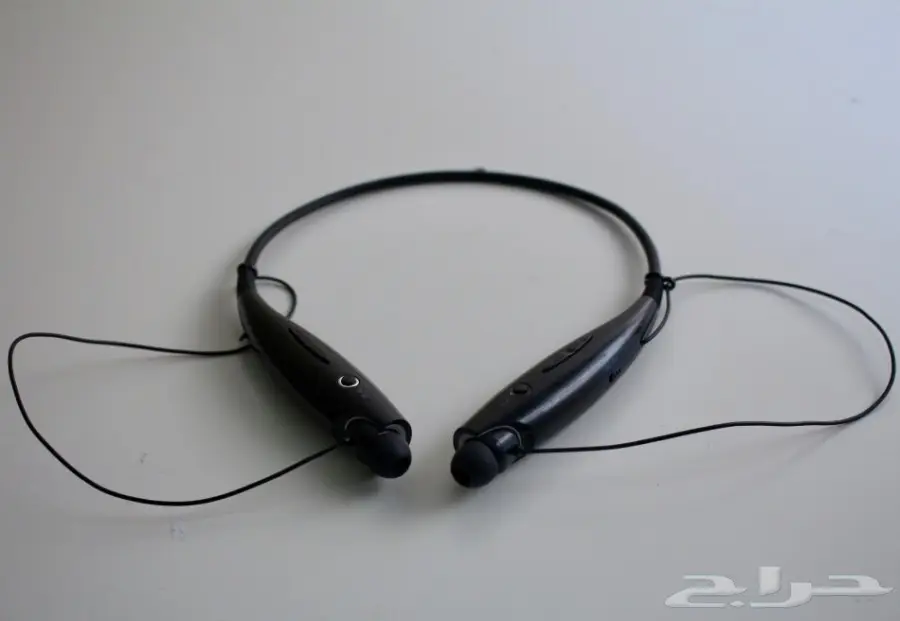 سماعة بلوتوث للبيع ...