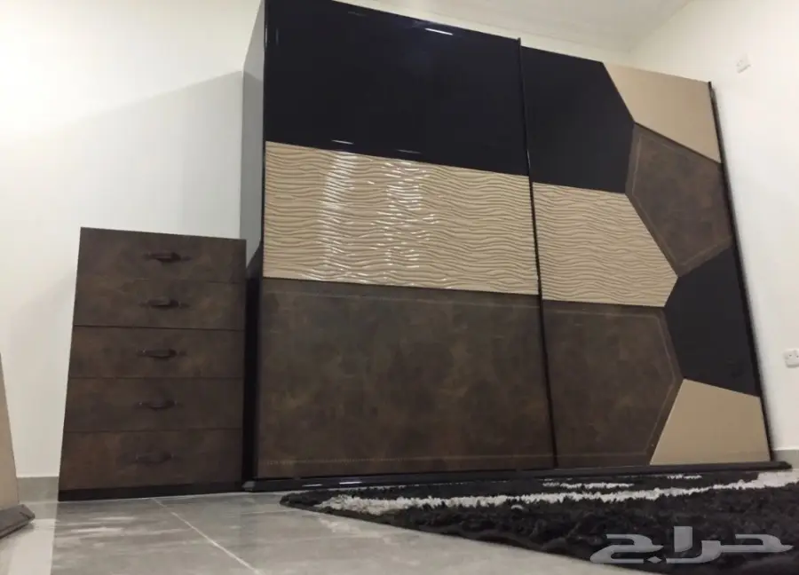 غرفة نوم للبيع (image 1)