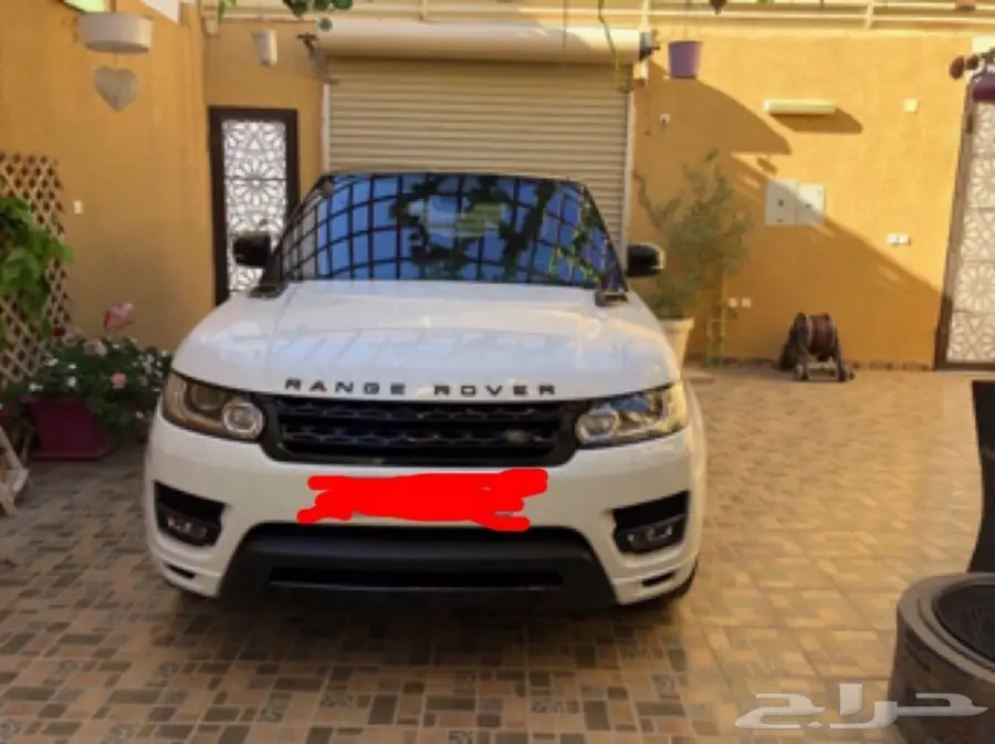 رنج روفر سبوت 2017 - HSE ديناميك - فل كامل - قمة