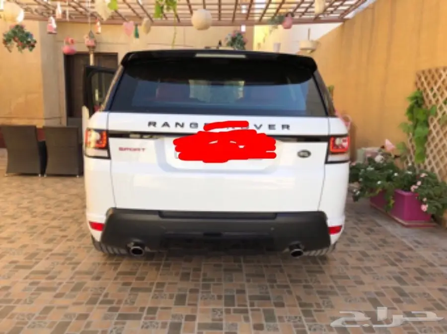 رنج روفر سبوت 2017 - HSE ديناميك - فل كامل - قمة (image 2)