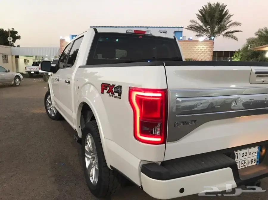 بلاتنيوم f150 شبه جديد 2016