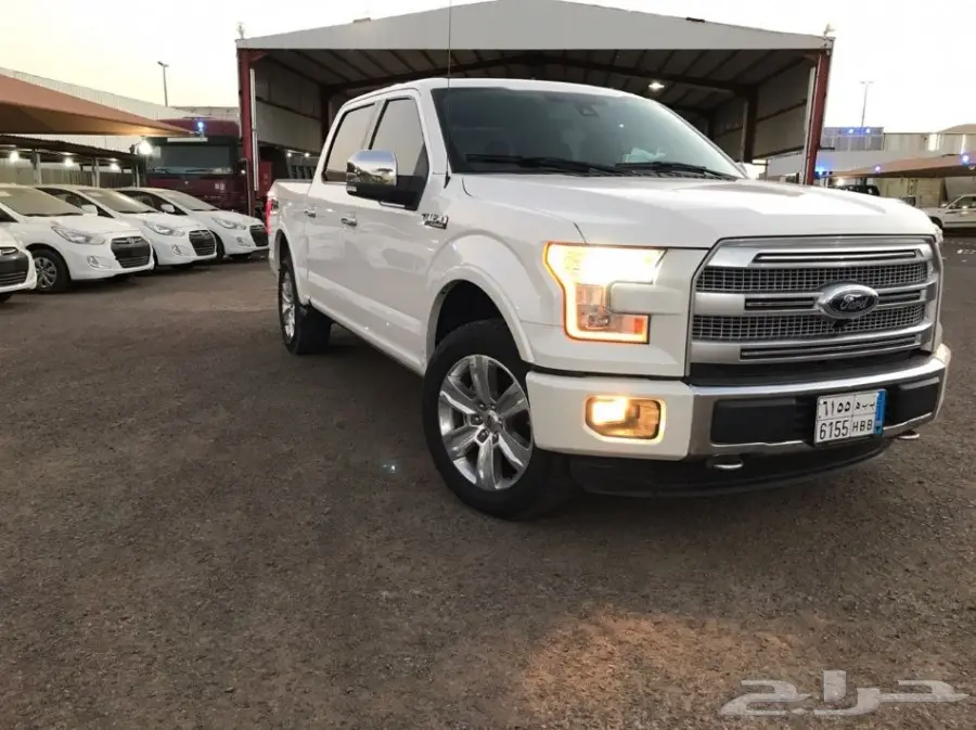 بلاتنيوم f150 شبه جديد 2016 (image 4)