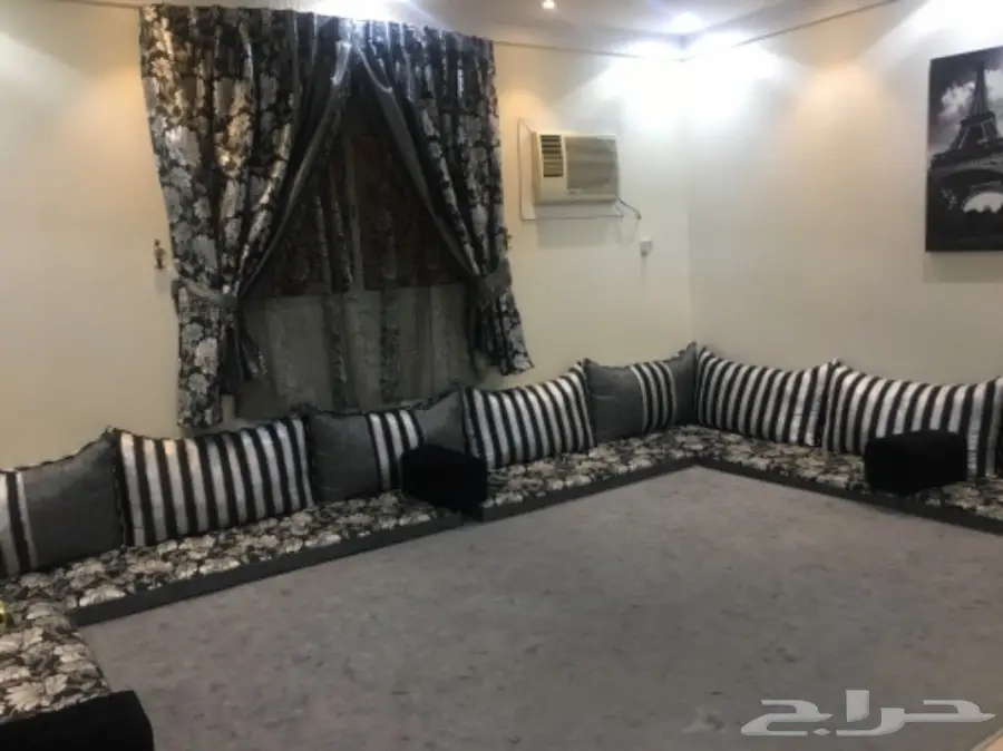 للبيع عدد 2 مجالس 1 ارضي 1 علوي (image 6)